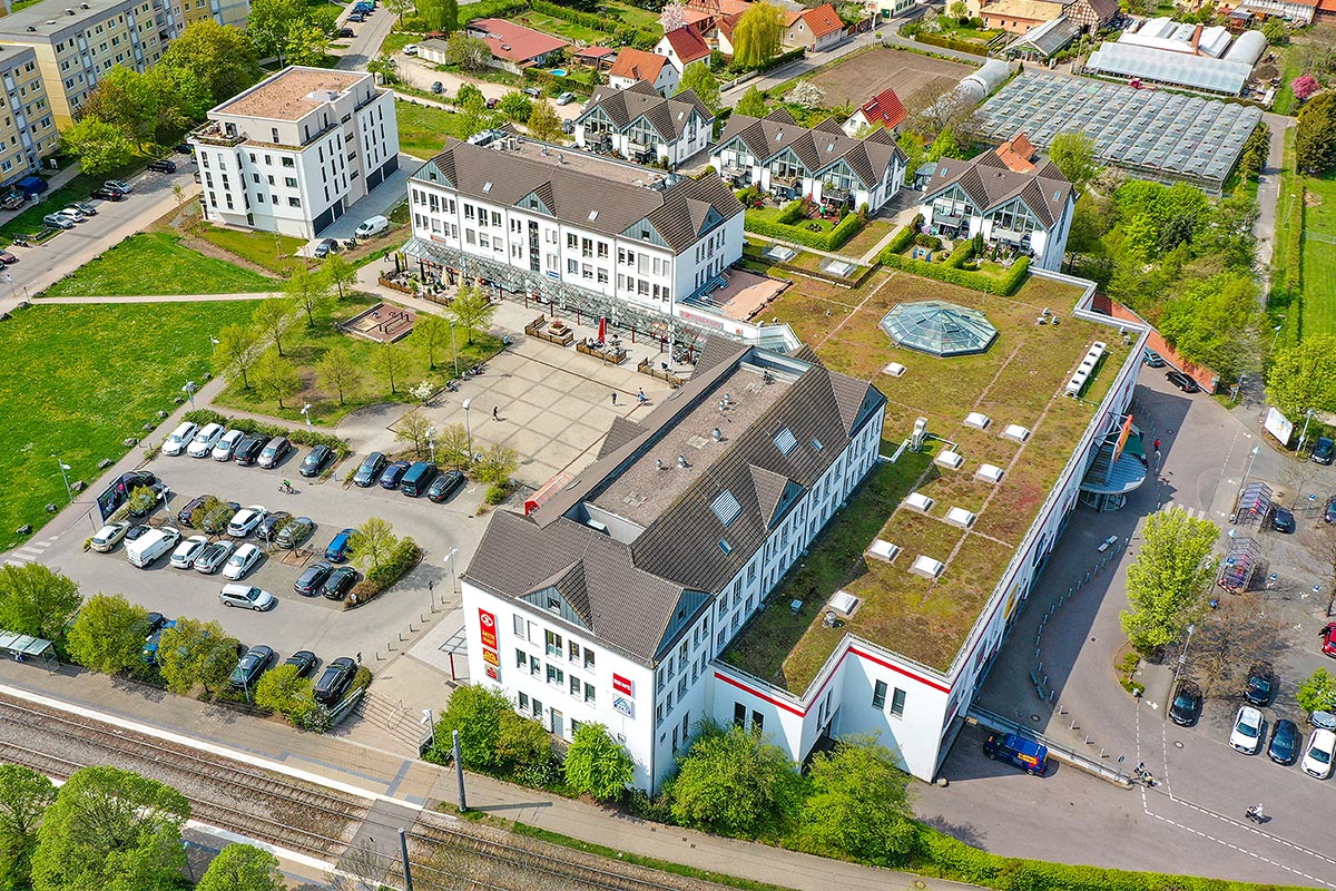 Luftaufnahmen - Melchendorfer Markt in Erfurt-Südost - Am Drosselberg 45-49